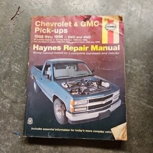 Haynes Repair Manual Chevrolet & GMC Pick-ups 1988 thru 1998 24065 1999-2000 C/K